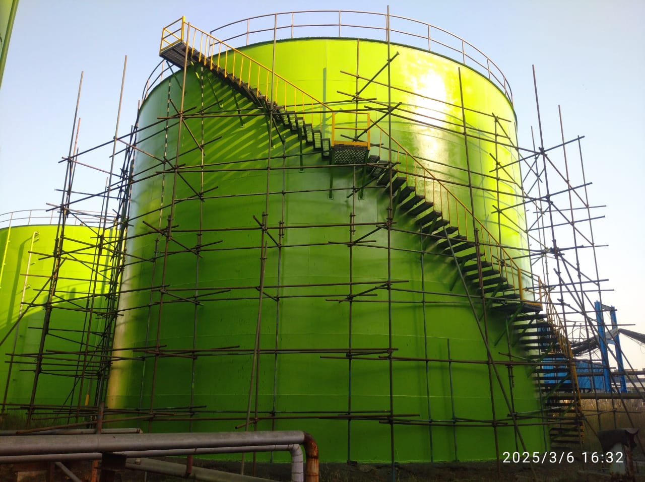 Green Tank